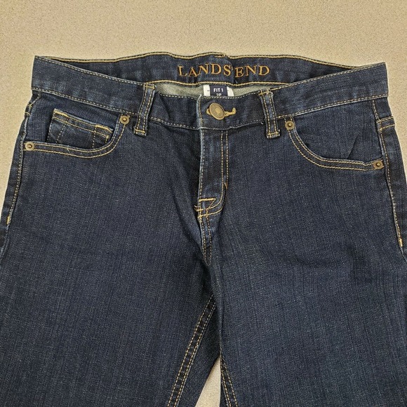 Lands End Womens Blue Denim Regular Fit Dark Wash Cropped Jeans Size 2P - Picture 3 of 8